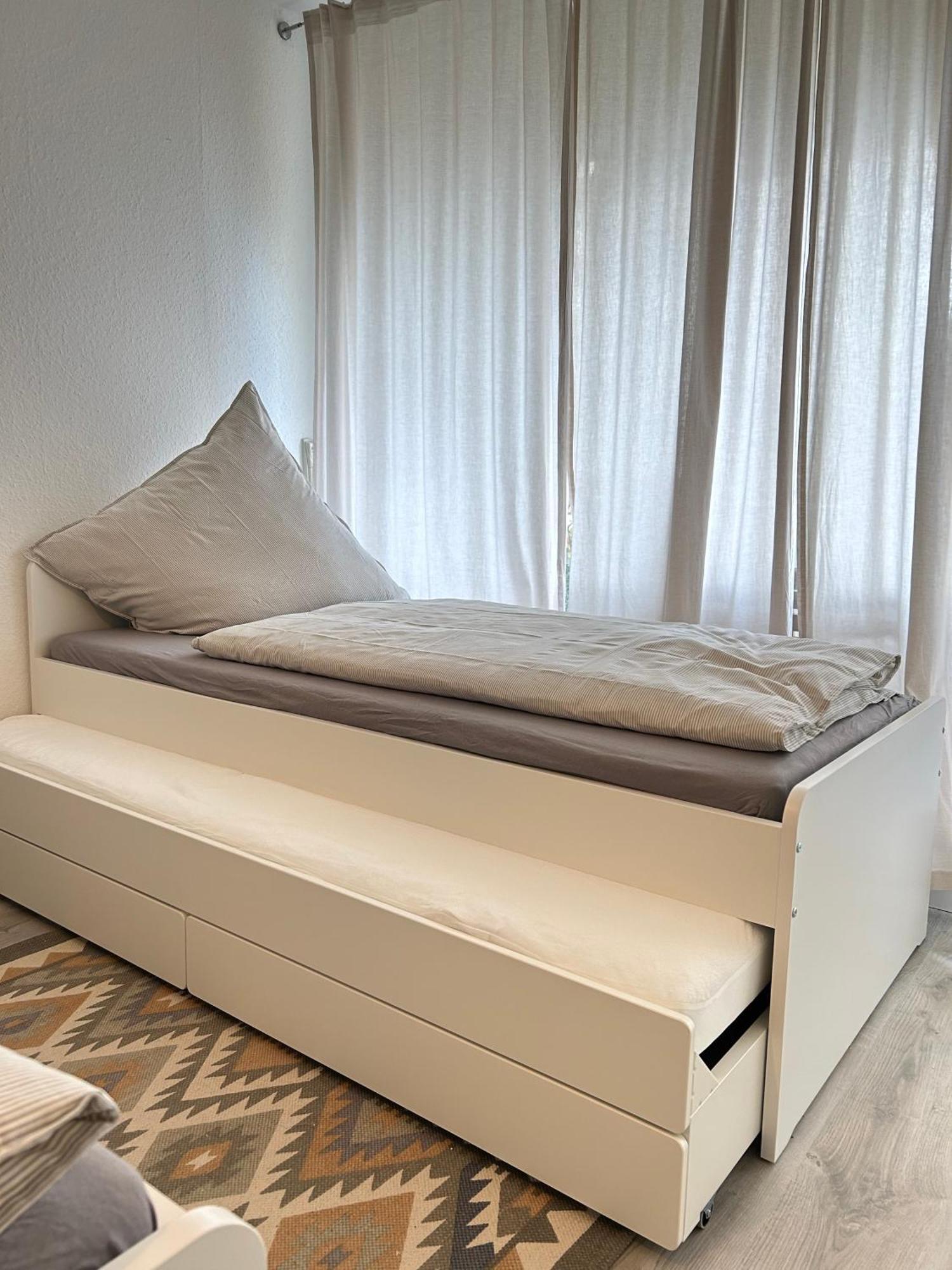 Modernes Designer-Apartment Fuer 7 Gaeste - 80Qm In Zentraler Lage, Self-Check-In كارلسروه المظهر الخارجي الصورة