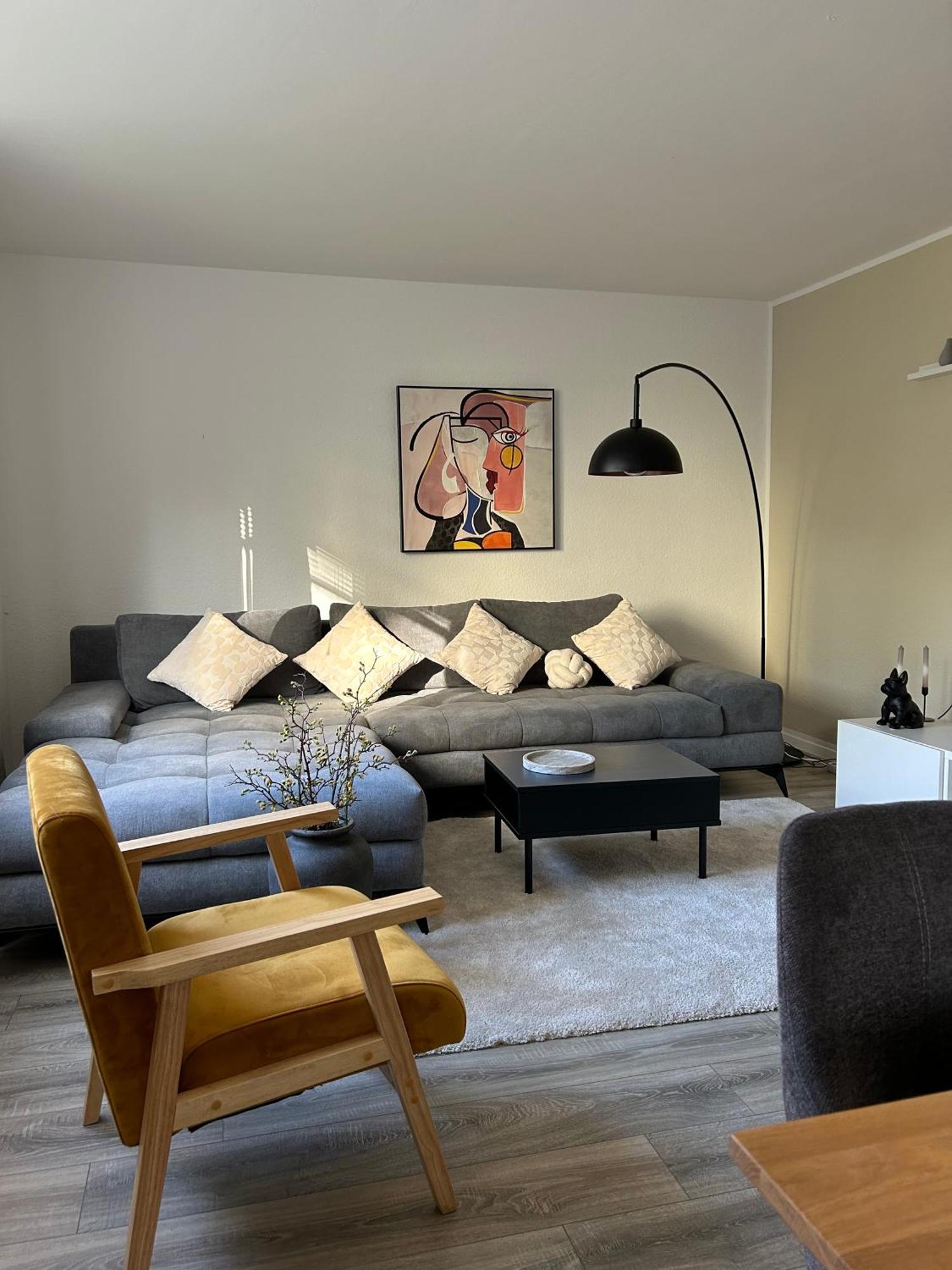 Modernes Designer-Apartment Fuer 7 Gaeste - 80Qm In Zentraler Lage, Self-Check-In كارلسروه المظهر الخارجي الصورة